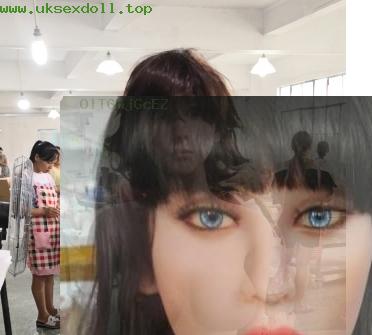 sex with realistic sex doll